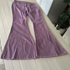 Lilac bell bottom flare jeans M perfect mix of retro and trendy, 70s vibes